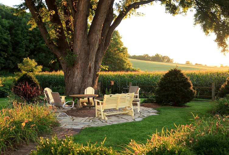 Log Cabins (United States of America, --, Wisconsin)