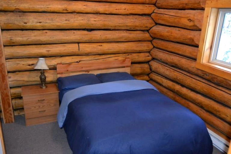 Log Cabins (Canada, Gold Bridge, British Columbia)