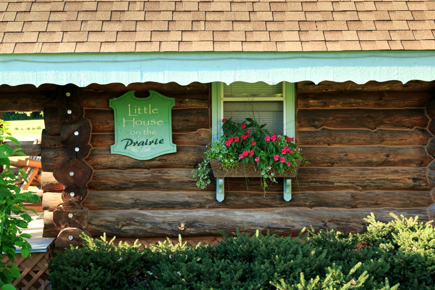 Cozy Log Cabin for a Romantic Getaway near Sparta, Wisconsin