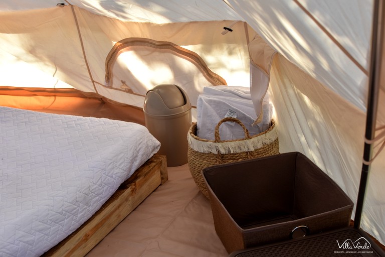 Bell Tents (El Salvador, Perquin, Morazán)