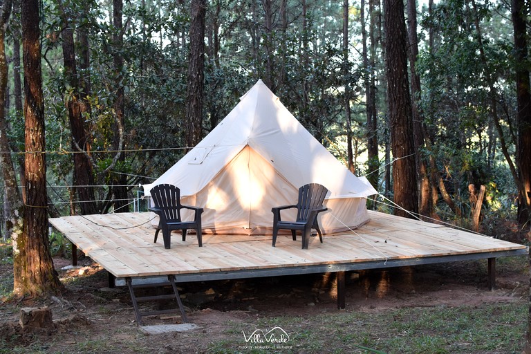 Bell Tents (El Salvador, Perquin, Morazán)