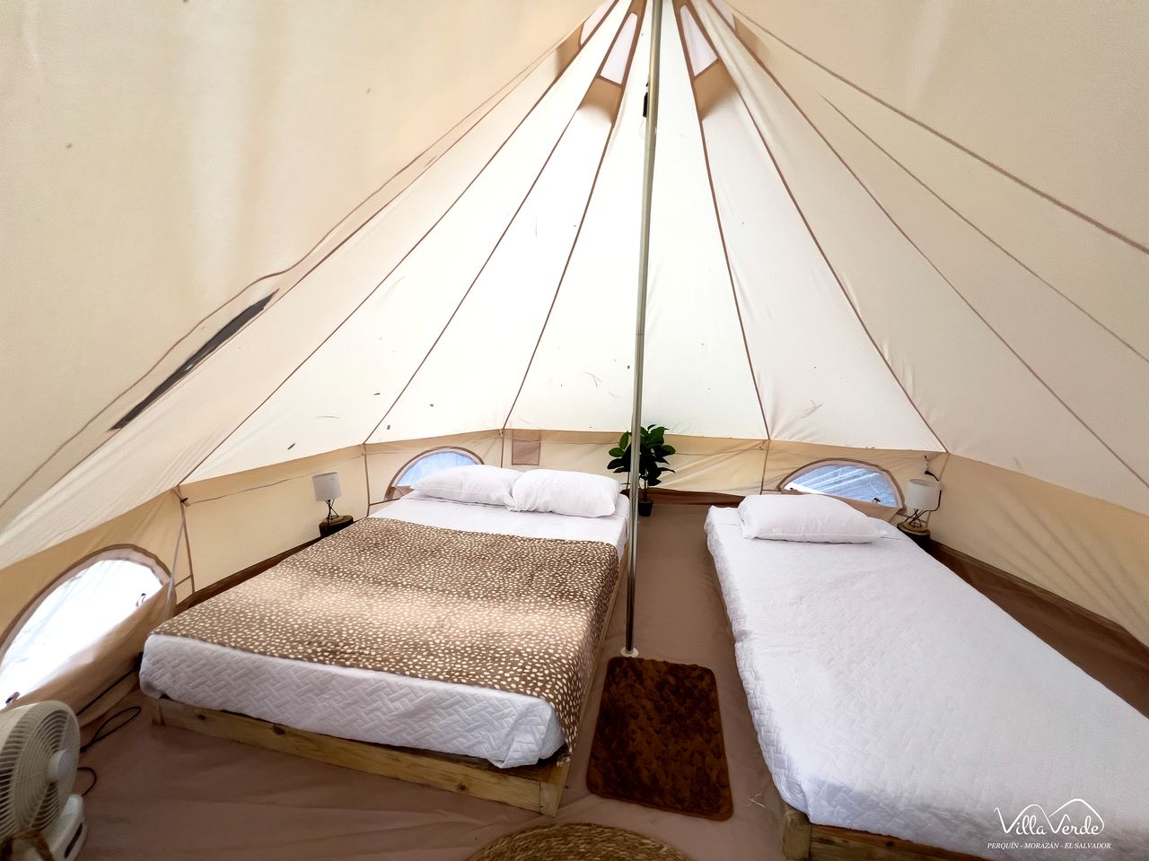 Peaceful Glamping Retreat with Elevated Forest Platforms near Perquín, Morazán, El Salvador