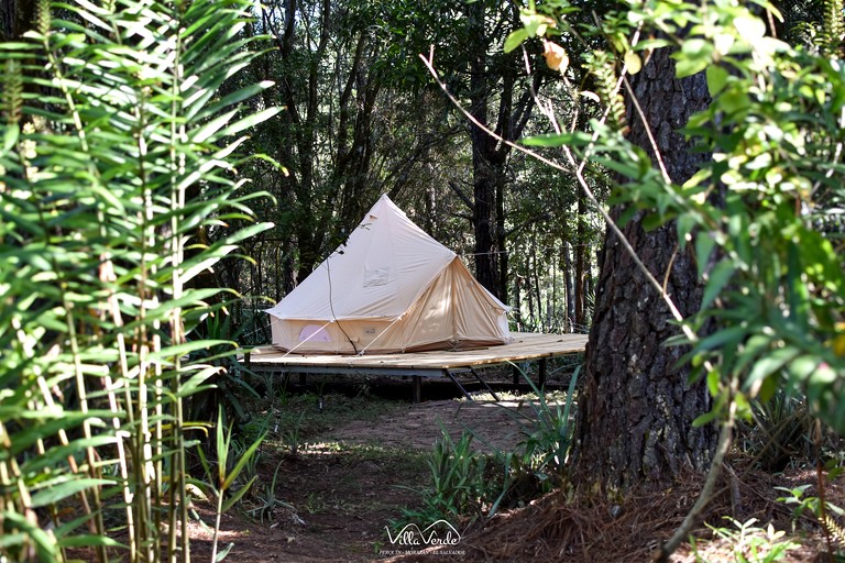 Bell Tents (El Salvador, Perquin, Morazán)