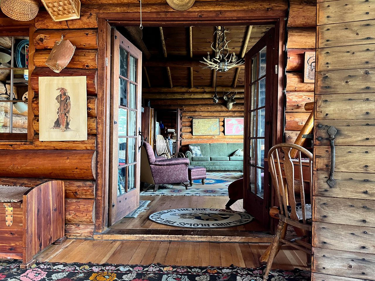 Gorgeous Log Cabin by Lake Superior for a Peaceful Escape in Nature in Lutsen, Minnesota