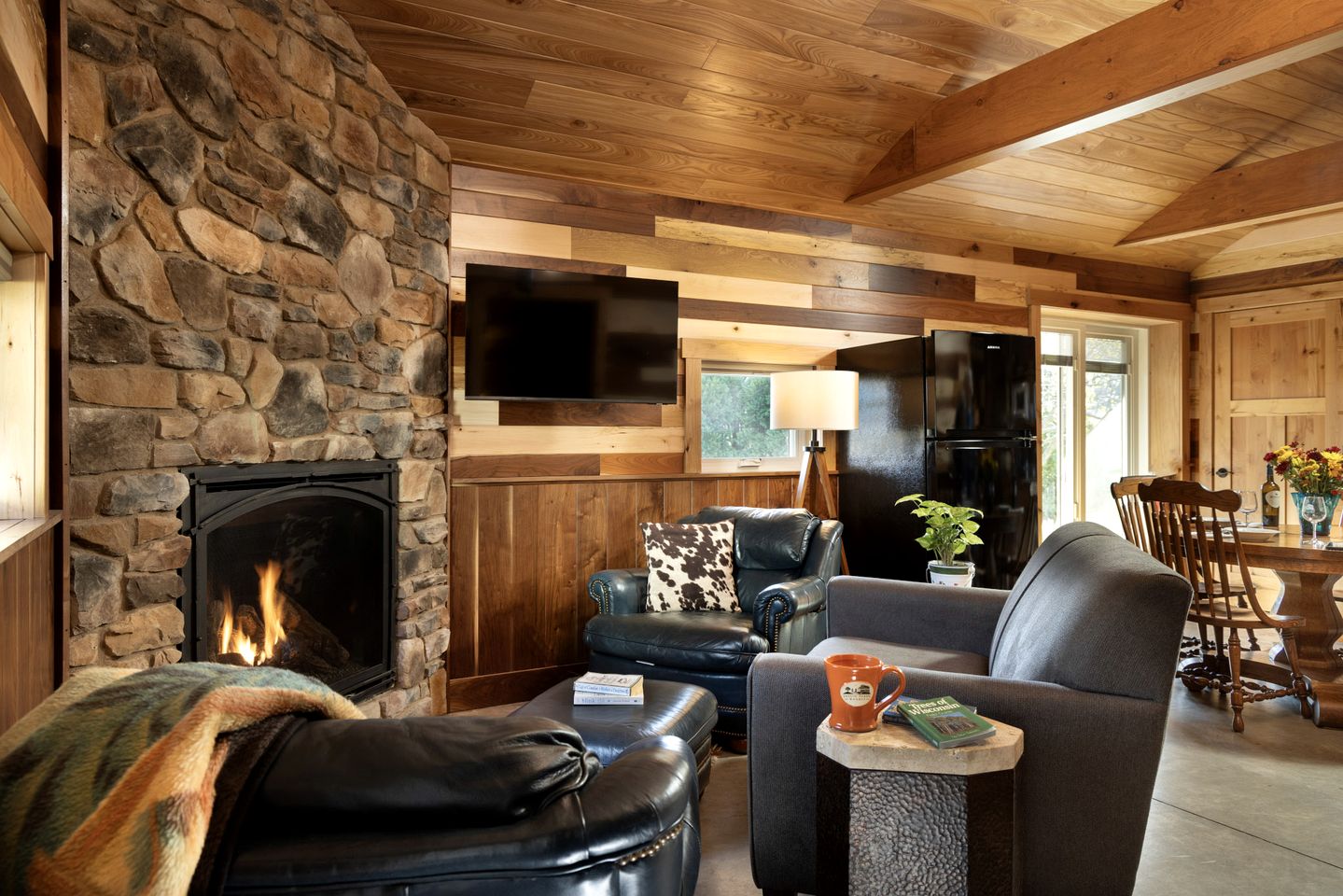 Gorgeous Dog-Friendly Cottage with Incredible Views near Sparta, Wisconsin