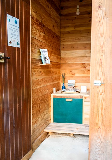 Yurts (France, --, --)