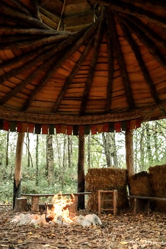 Yurts (France, --, --)