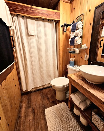 Cabins (United States of America, --, Georgia)