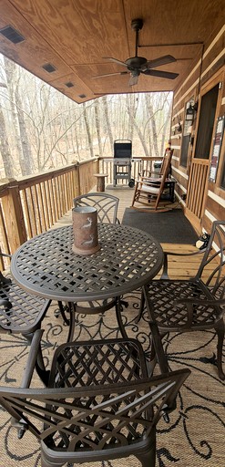 Cabins (United States of America, --, Georgia)