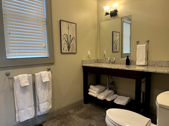 Cottages (United States of America, Lanesborough, Massachusetts)