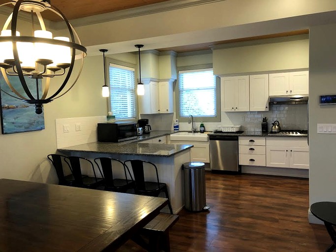 Cottages (United States of America, Lanesborough, Massachusetts)