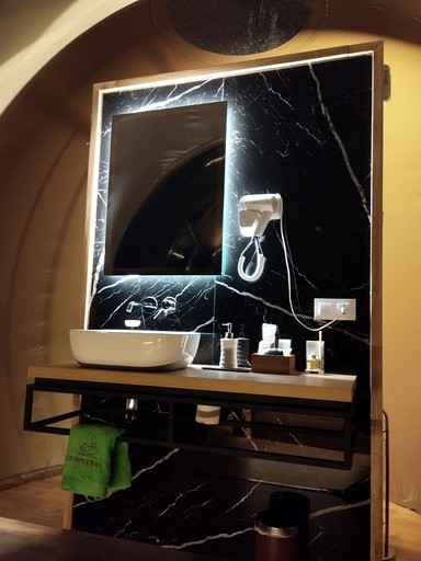 Bubbles (Spain, Muñoveos, Segovia)