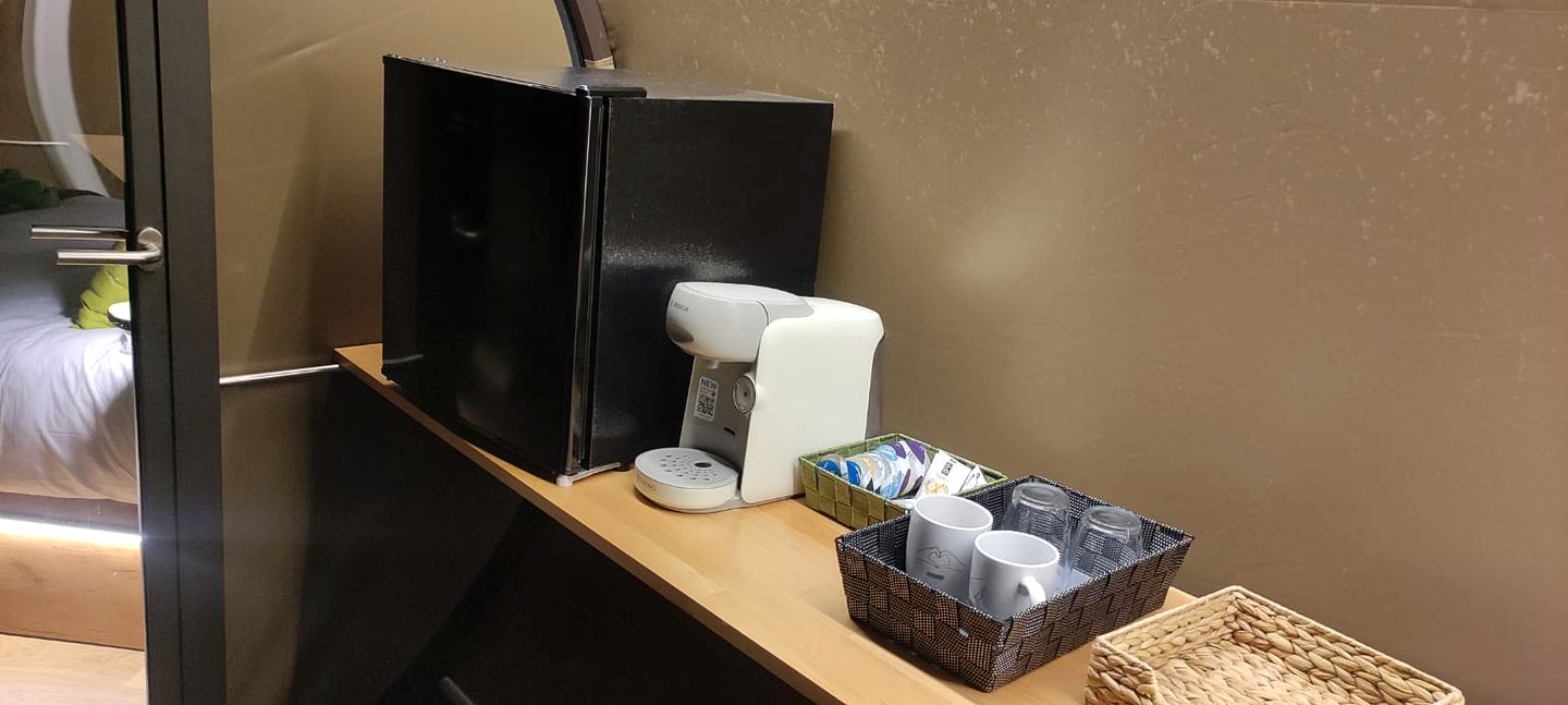 Romantic Bubble Stay Under the Stars with Jacuzzi in Segovia, Spain