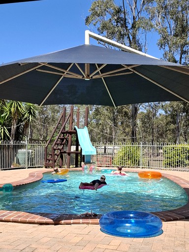 Cottages (Australia, --, --)