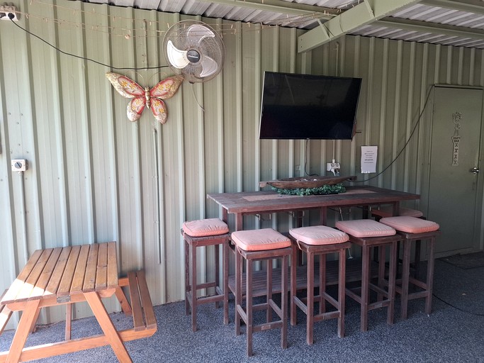 Cottages (Australia, --, --)