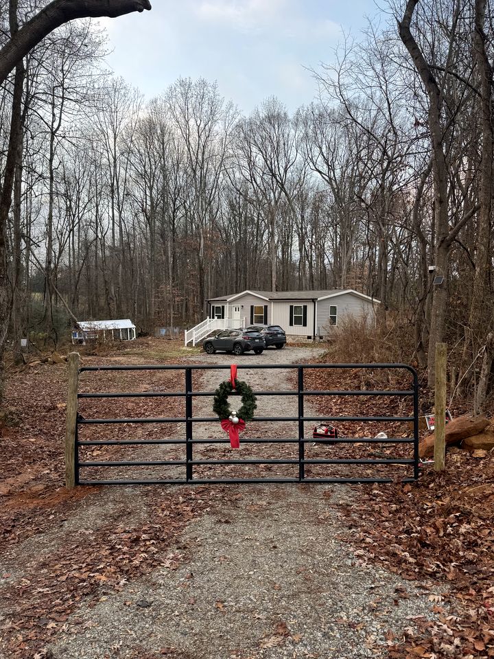 Peaceful Farmstead Cottage with Creekside Views Near Iron Station, North Carolina