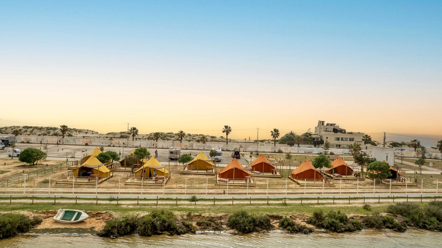 Stylish Glamping Tent Stay with Shaded Terrace & Ambient Lighting in Faro District, Portugal