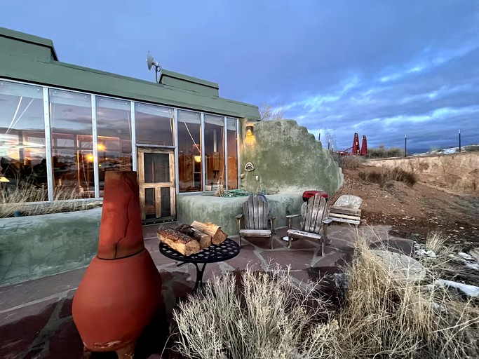 Caves (United States of America, Tres Piedras, New Mexico)