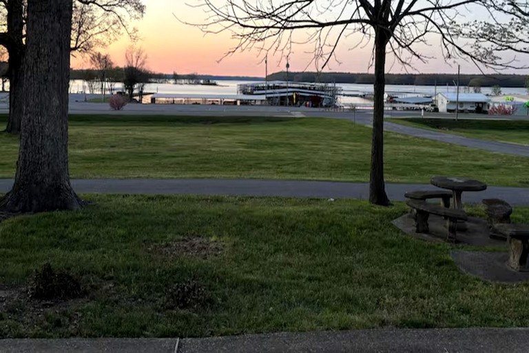 Villas (United States of America, Kuttawa, Kentucky)