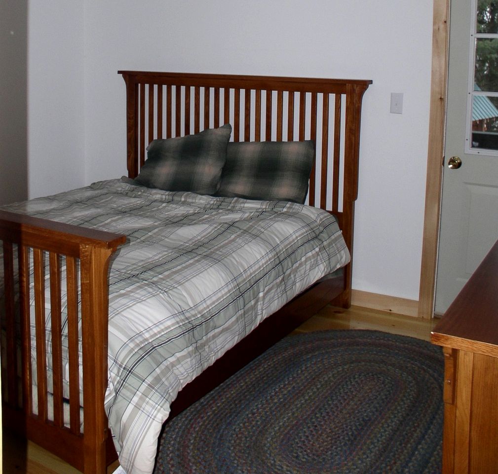 Rustic Cabin Retreat with Hot Tub and Mountain Views in Wilmington, New York