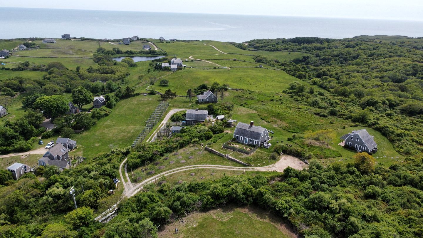 Chic Rustic Cottage Overlooking the Vines with Gorgeous Views on Block Island, Rhode Island