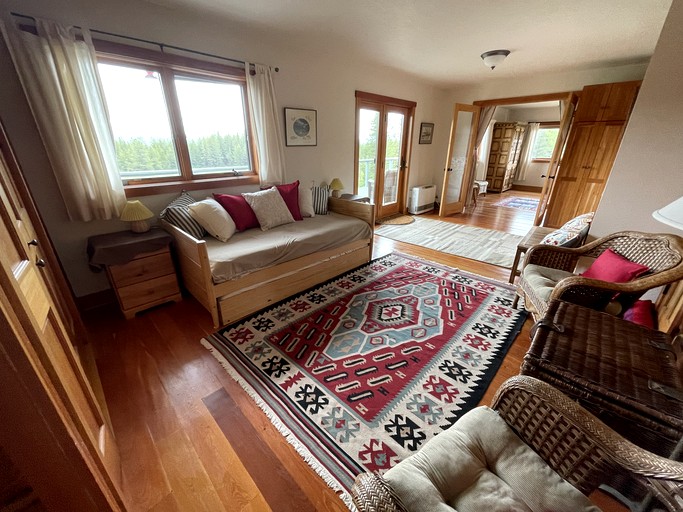 Cabins (United States of America, Polebridge, Montana)