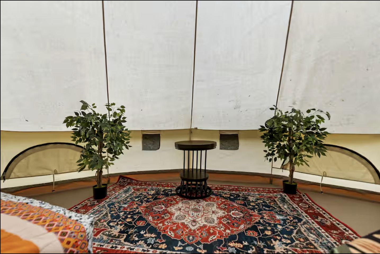 Nature-Forward Glamping Resort with Forest Paths and Meadow Hangouts in Stanton, Kentucky