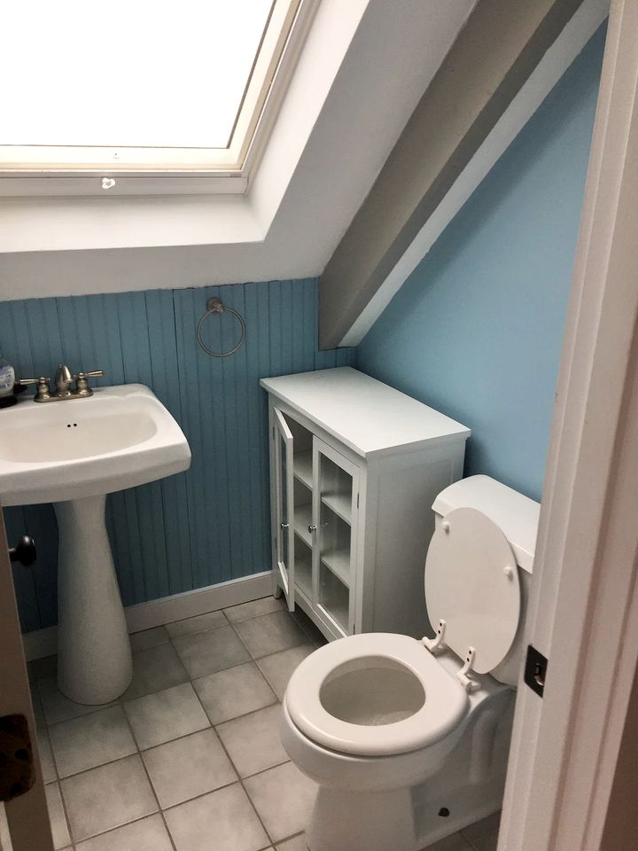 Peaceful Ocean-View Cottage on a Family Farm with Patio on Block Island, Rhode Island