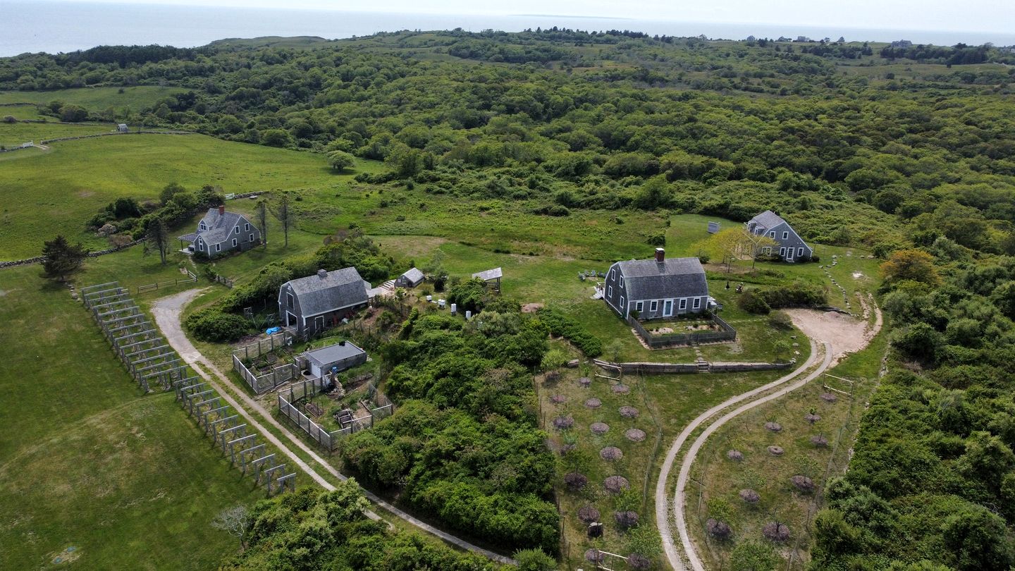 Peaceful Ocean-View Cottage on a Family Farm with Patio on Block Island, Rhode Island