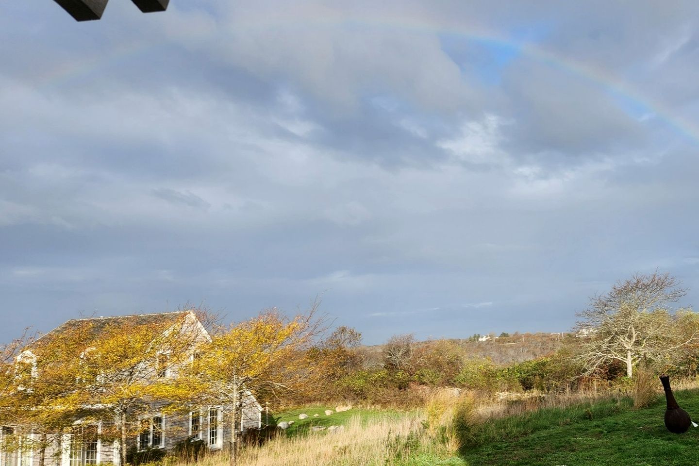 Charming Farmstay Cottage with Vineyard and Ocean Breezes on Block Island, Rhode Island