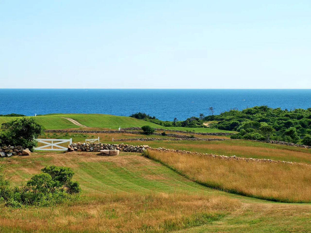 Charming Farmstay Cottage with Vineyard and Ocean Breezes on Block Island, Rhode Island