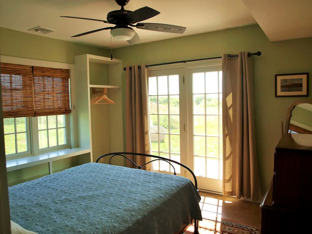 Charming Farmstay Cottage with Vineyard and Ocean Breezes on Block Island, Rhode Island