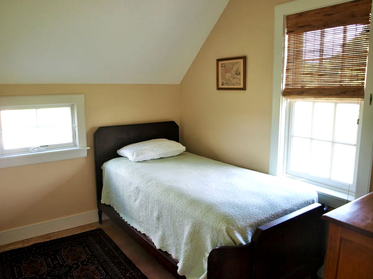 Charming Farmstay Cottage with Vineyard and Ocean Breezes on Block Island, Rhode Island