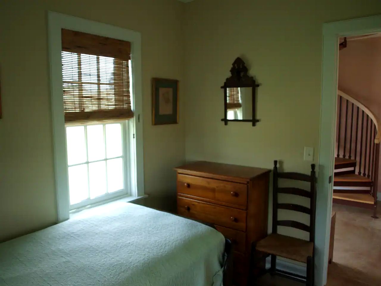 Charming Farmstay Cottage with Vineyard and Ocean Breezes on Block Island, Rhode Island