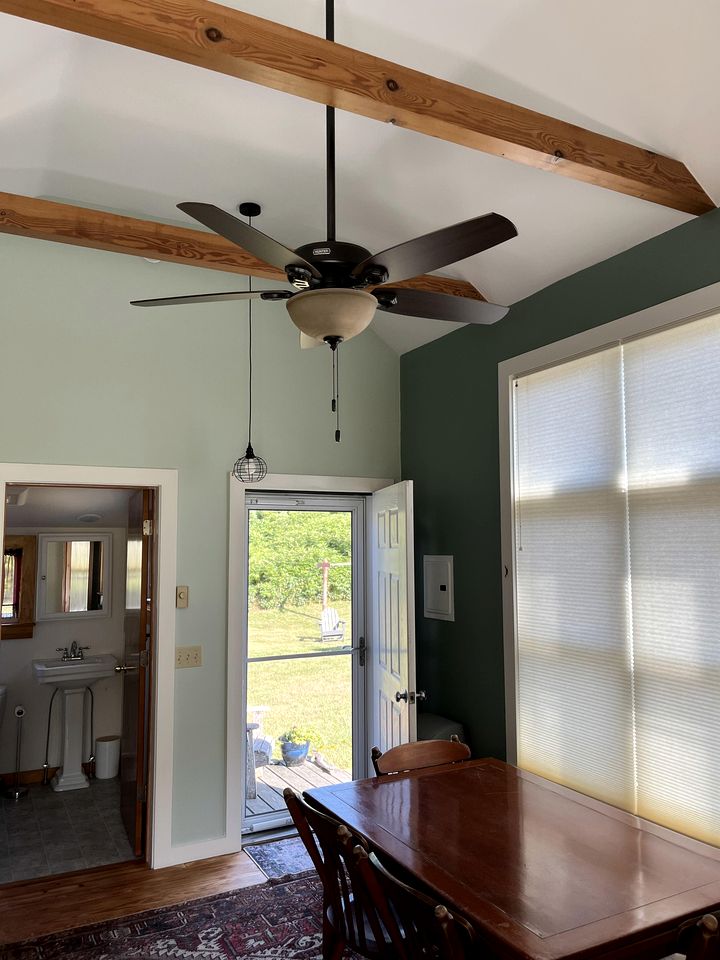 Cozy Saltbox Studio on Scenic Family Farm with Vineyard and Ocean Views on Block Island, Rhode Island