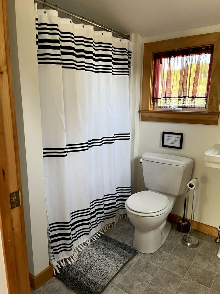 Cozy Saltbox Studio on Scenic Family Farm with Vineyard and Ocean Views on Block Island, Rhode Island