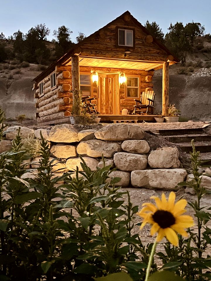 Serene Western Cabin with 23 Private Acres & Stargazing Near Zion National Park, Mount Carmel, Utah