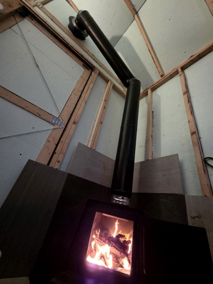 Cozy Wilderness Hideaway with Scenic Trails, Wildlife Views & Starry Nights in Quebec, Canada