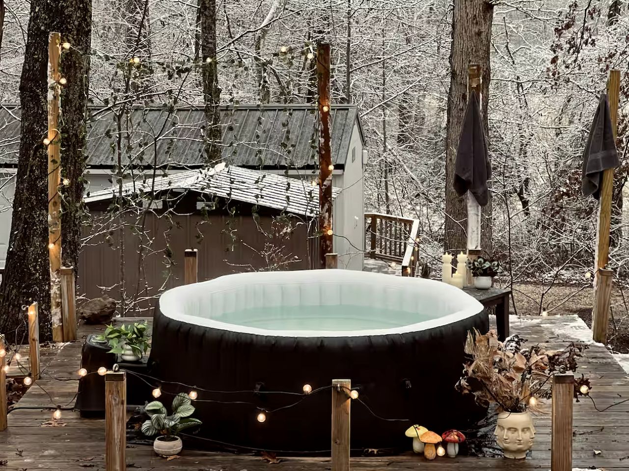 Tucked-Away Forest Retreat with Hot Tub & Comfort Touches in Stanton, Kentucky
