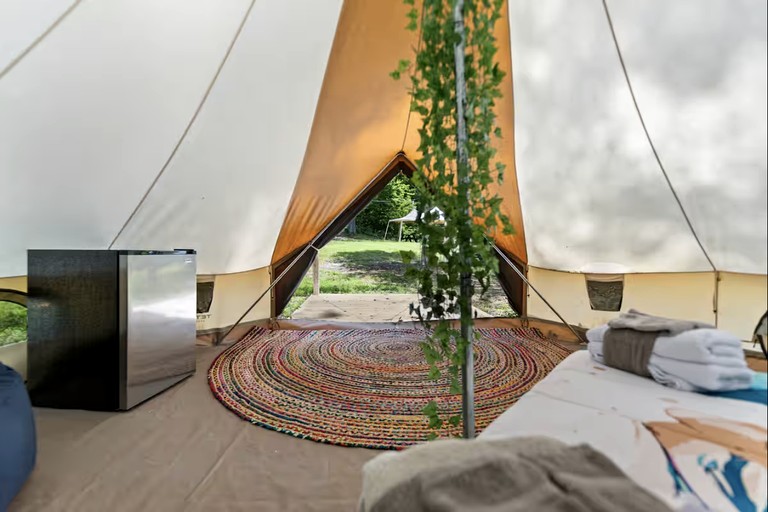 Safari Tents (United States of America, Stanton, Kentucky)