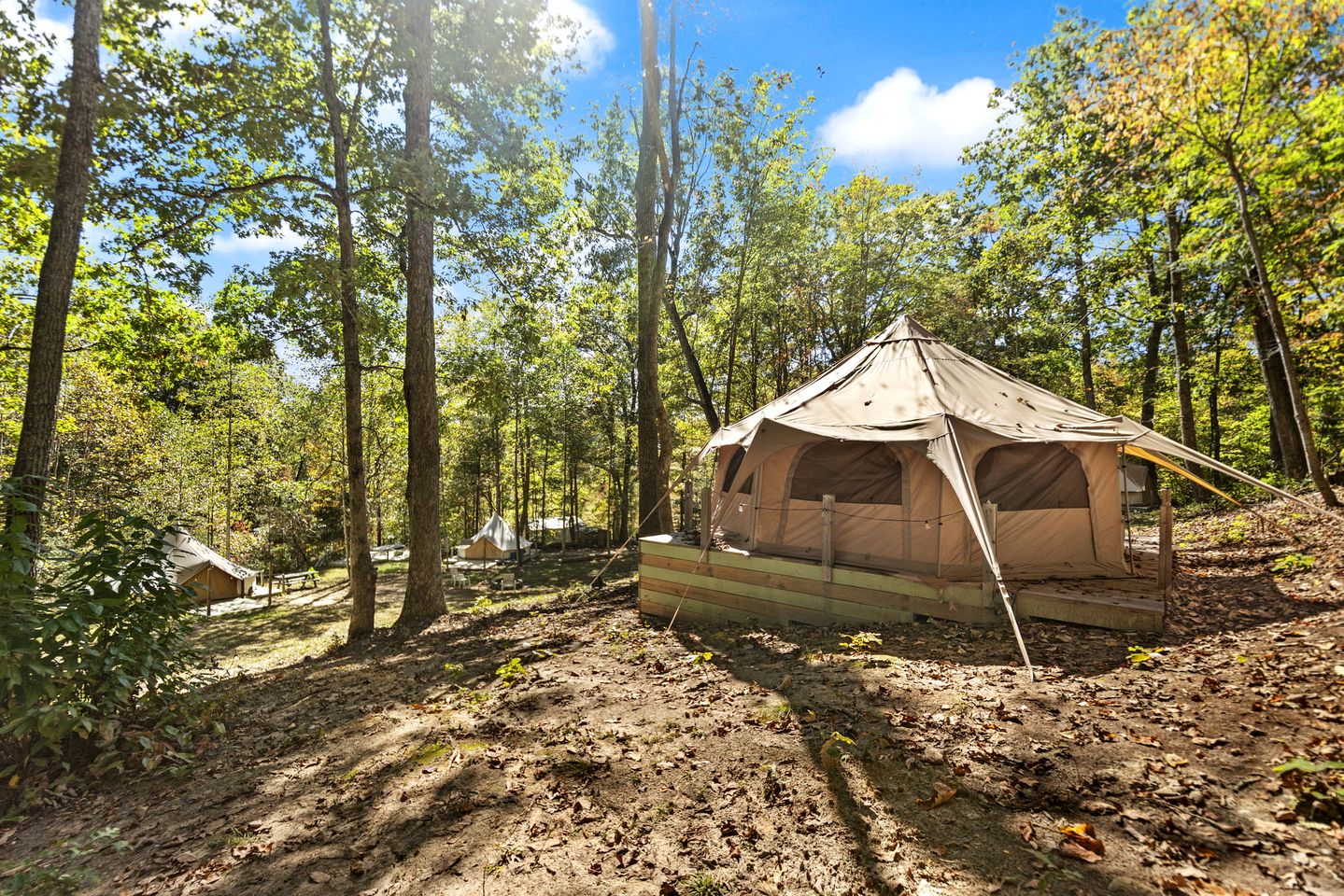 Tucked-Away Forest Retreat with Hot Tub & Comfort Touches in Stanton, Kentucky