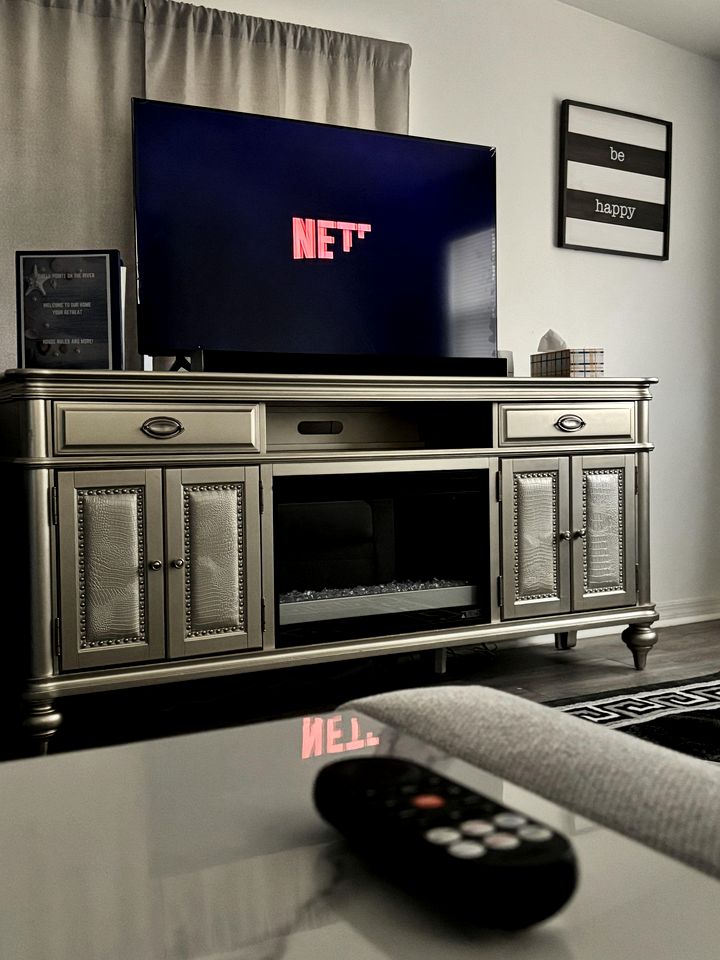 Relaxing Adults-Only Mobile Home with Bayfront Access & Game Room Near Bahia Beach, Ruskin, Florida