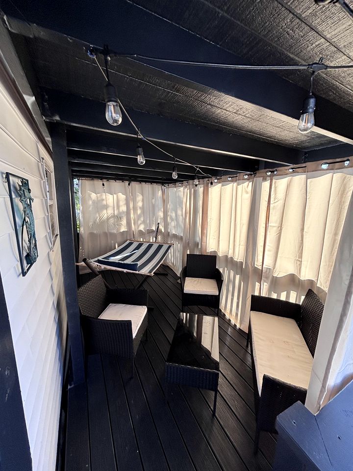 Relaxing Adults-Only Mobile Home with Bayfront Access & Game Room Near Bahia Beach, Ruskin, Florida