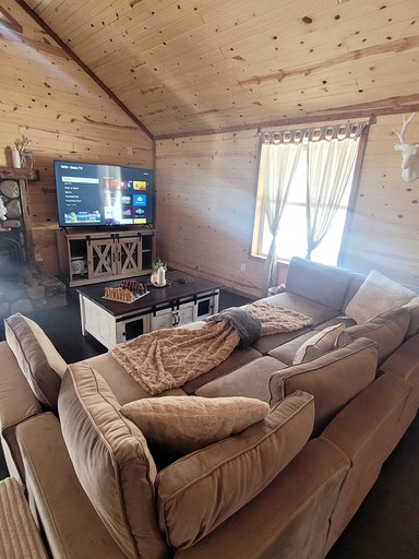 Cabins (United States of America, Steelville, Missouri)