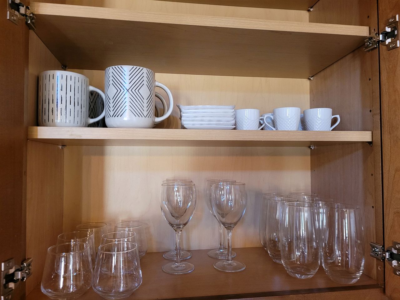 Peaceful Woodland Cabin with Balcony & Starry Nights in Steelville, Missouri