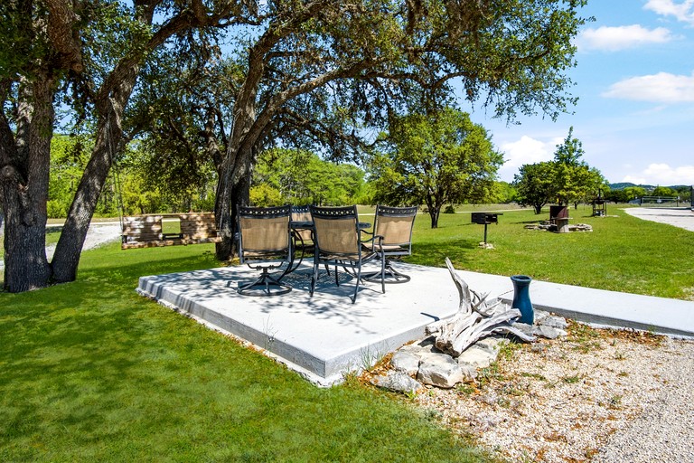 Cabins (United States of America, Medina, Texas)