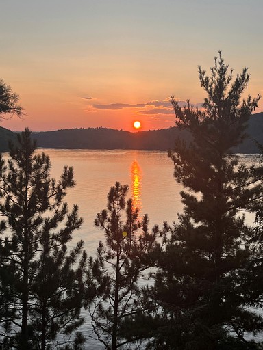 Cabins (Canada, Dorset, Ontario)