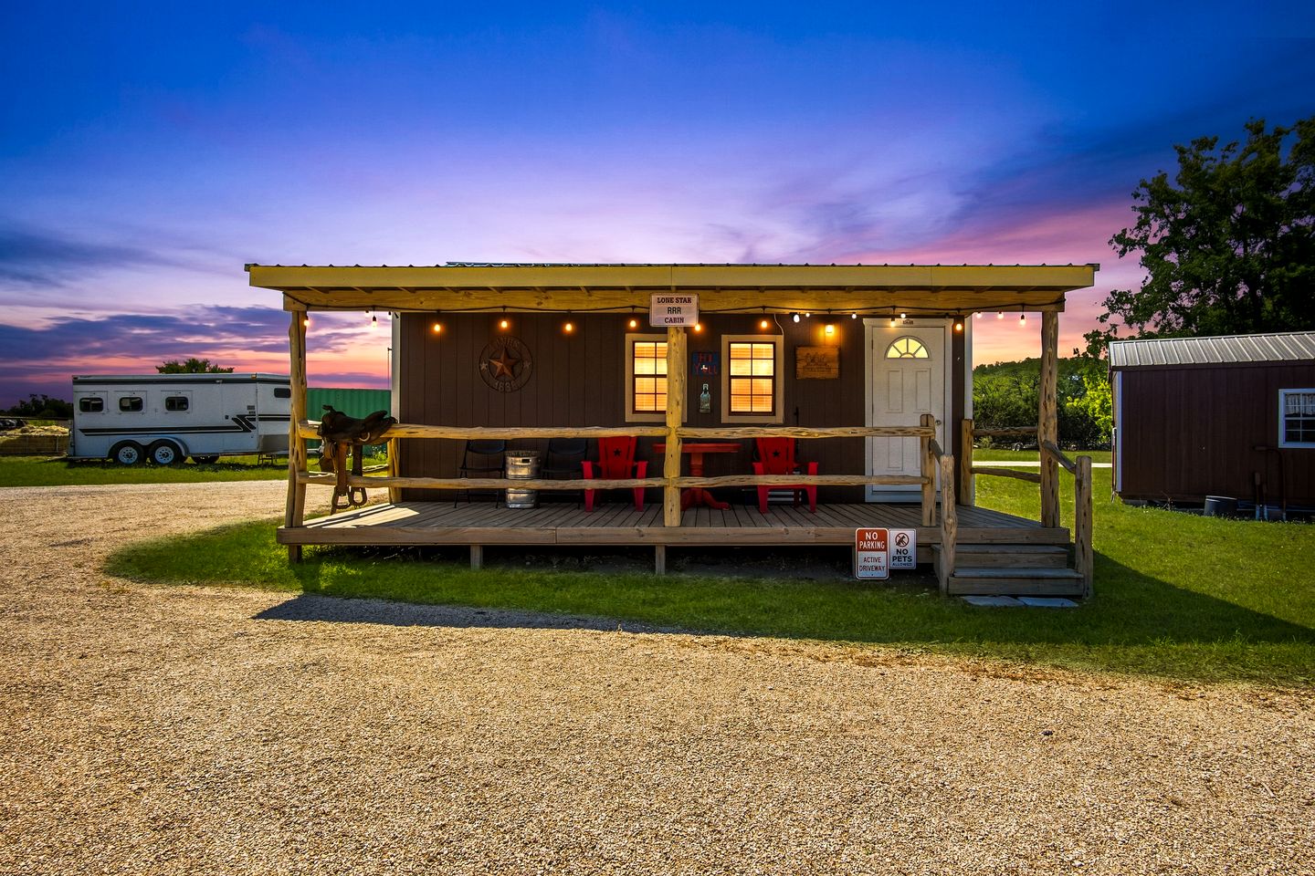 Charming Riverside Cabin Escape with Outdoor Relaxation Spaces in Medina, Texas