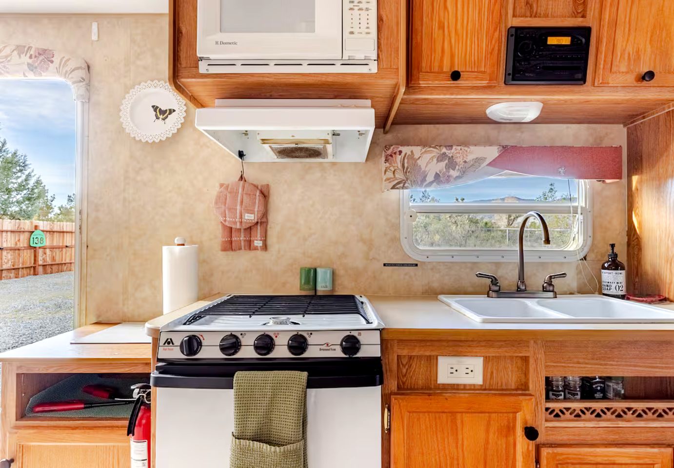 Cozy Desert Glamping Escape with Private Hot Tub & Fire Pit in Pinon Hills, California