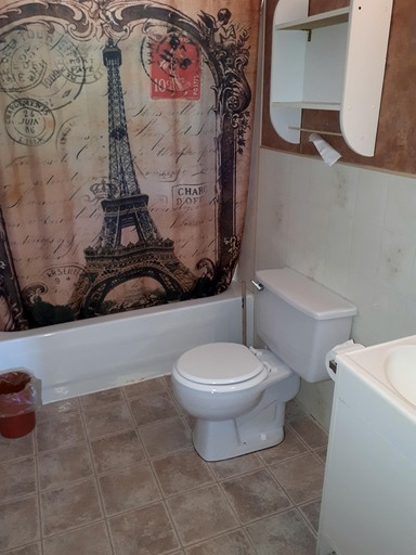 Cottages (Canada, Callander, Ontario)